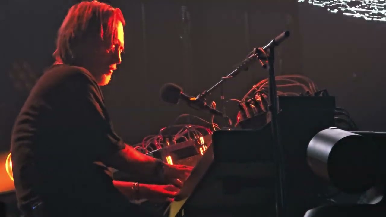 dawn chorus - thom yorke auckland 2024