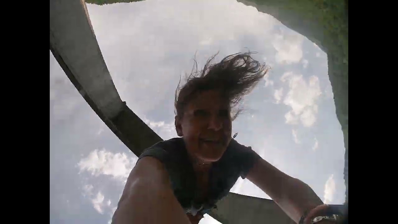 Bungee Jumping in go Pro