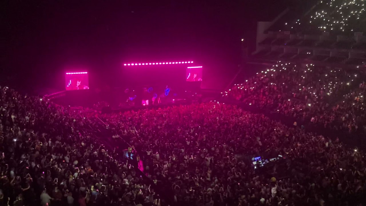 Bring Me The Horizon - Follow You - (acoustic live at The O2 in London)