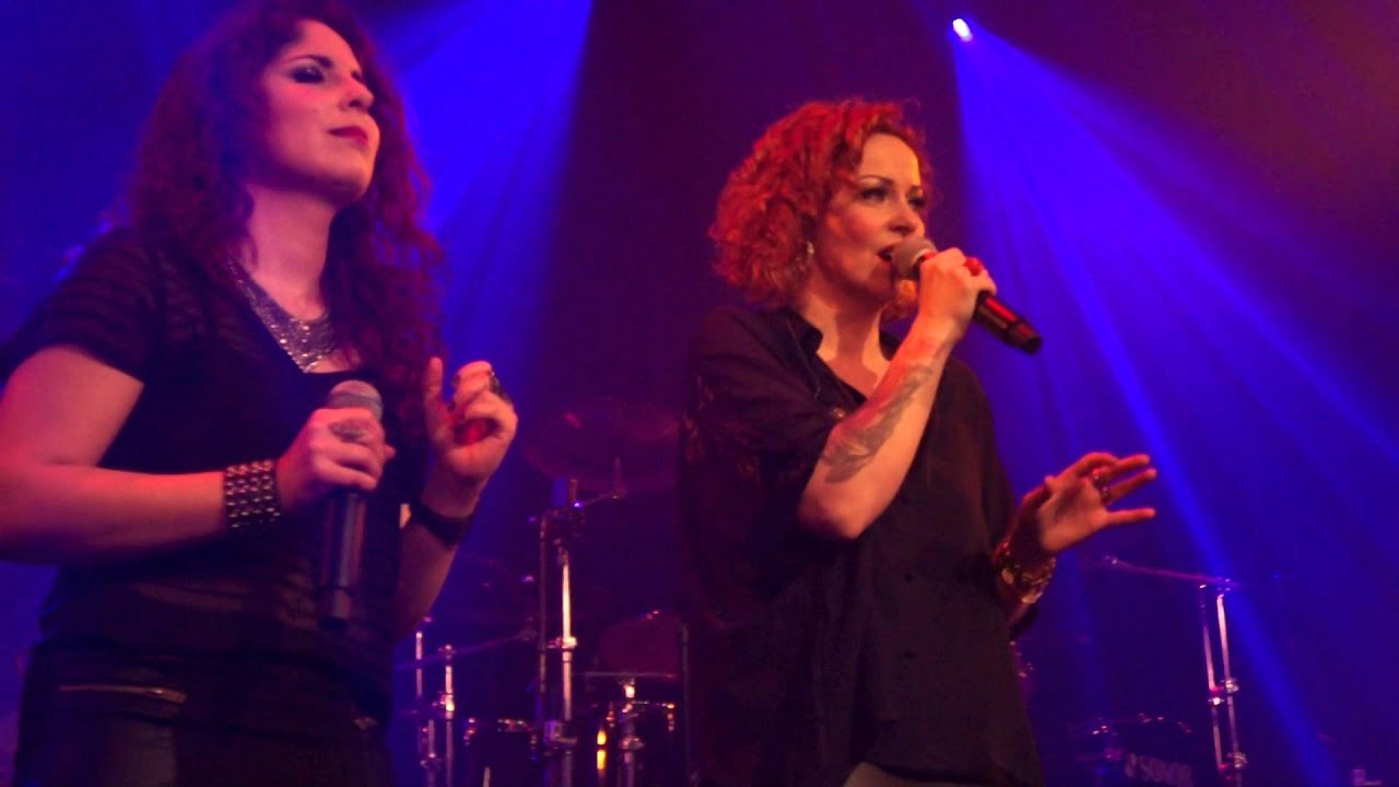 Anneke van Giersbergen, Arjen Lucassen, Marcela Bovio - Valley of the Queens - Melkweg, Amsterdam