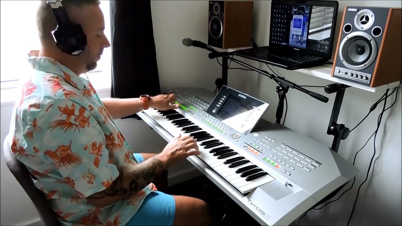 ...i just called to say I Love You...TYROS 2 Cover