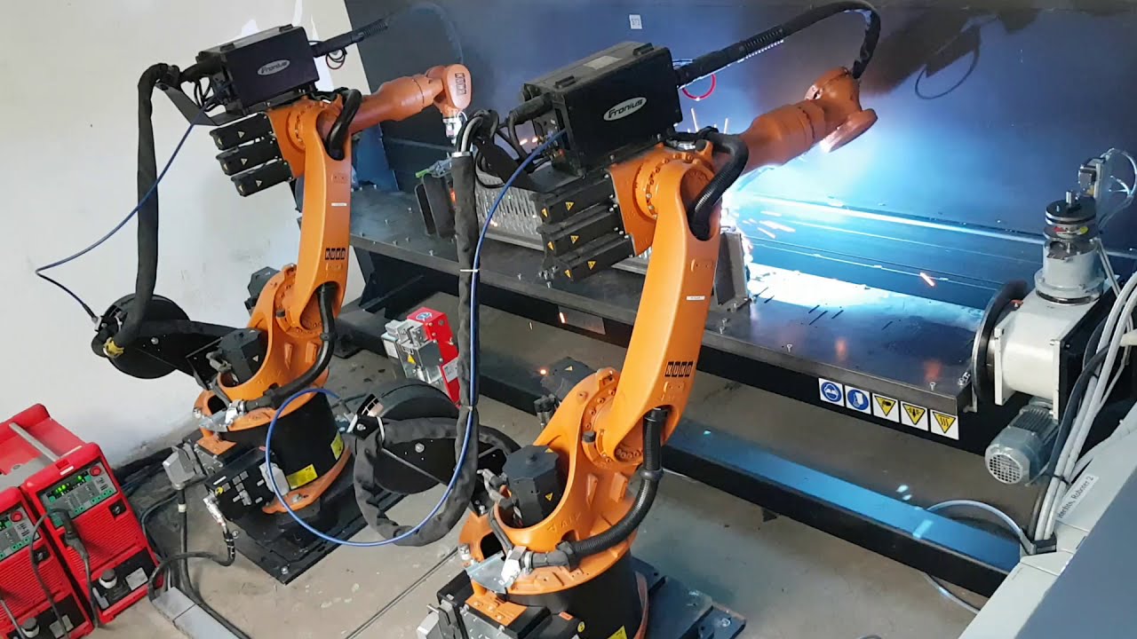 MET-LAN Roboty przemysłowe - Stanowisko spawalnicze z robotami KUKA - Spawanie podest&oacute;w rusztowań