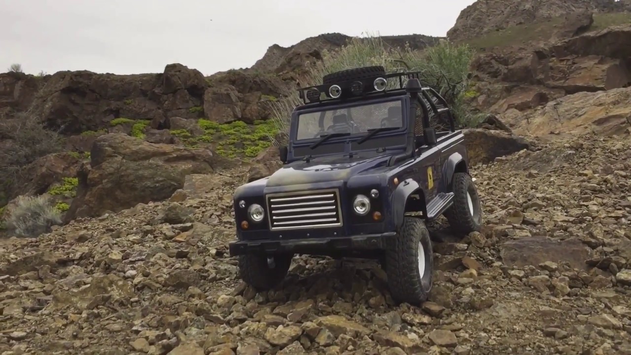 MST CFX-W Scale Trail Driving