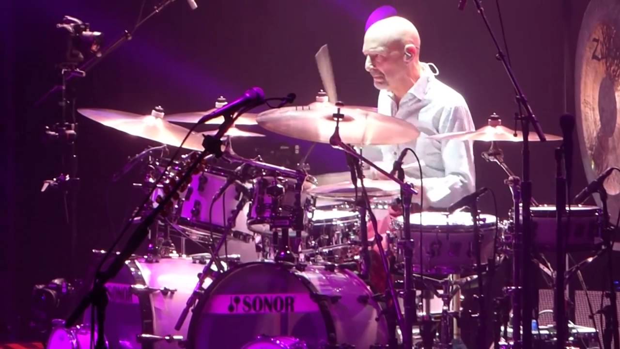Steve Smith Drum Solo with Journey