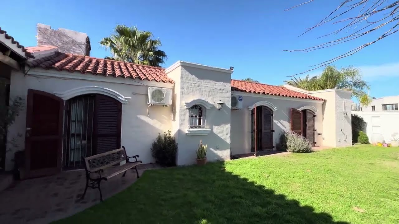 Casa a la venta en Urca toda en planta baja con pileta