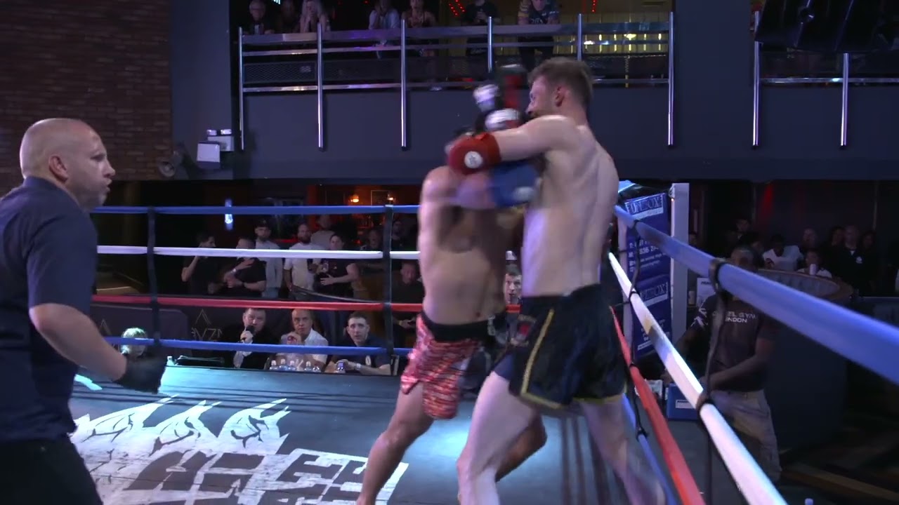 ELIJAH ESTANISLAO vs LEWIS HARWOOD Full Muay Thai fight on Roar Fighting Championship - 17th June 23