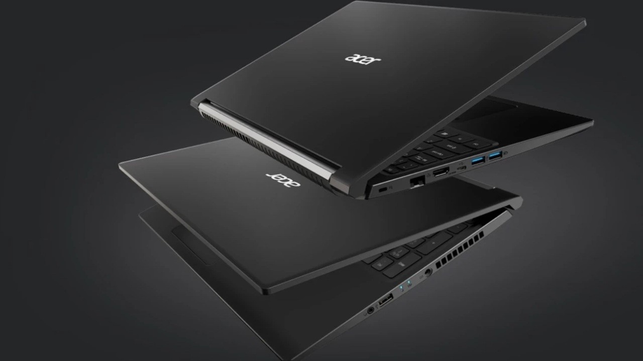 Acer Asprie 7 A715 59G - универсальна рабочая машина