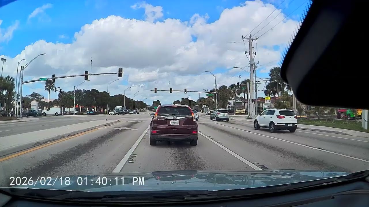 This Driver Went FULL GTA Mode and Didn’t Even Blink