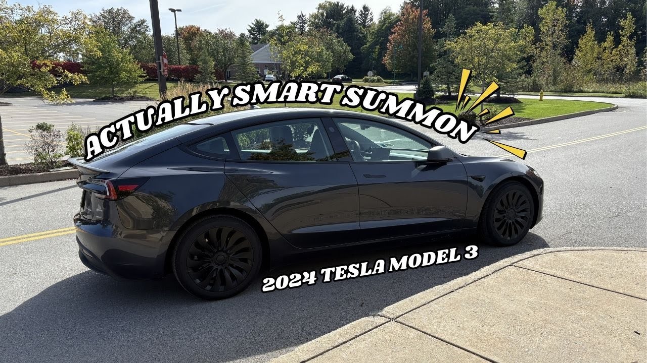 Actually Smart Summon on the 2024 Tesla Model 3!