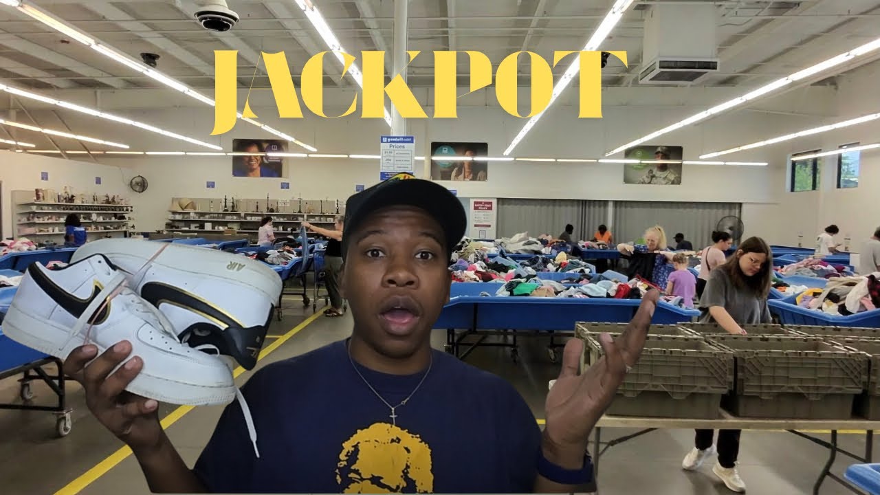 Did I Just Hit the Sneaker Jackpot at the Bins?!