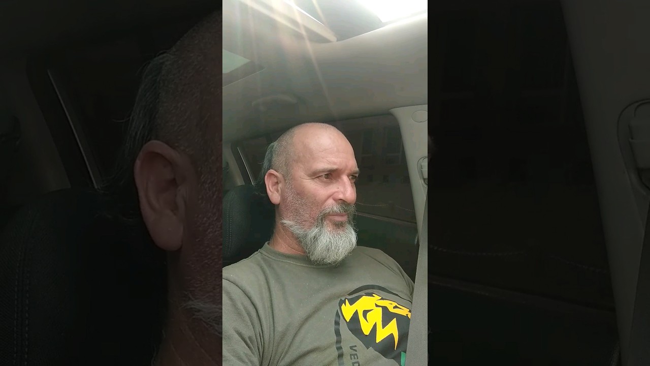 Tracevi su zlo