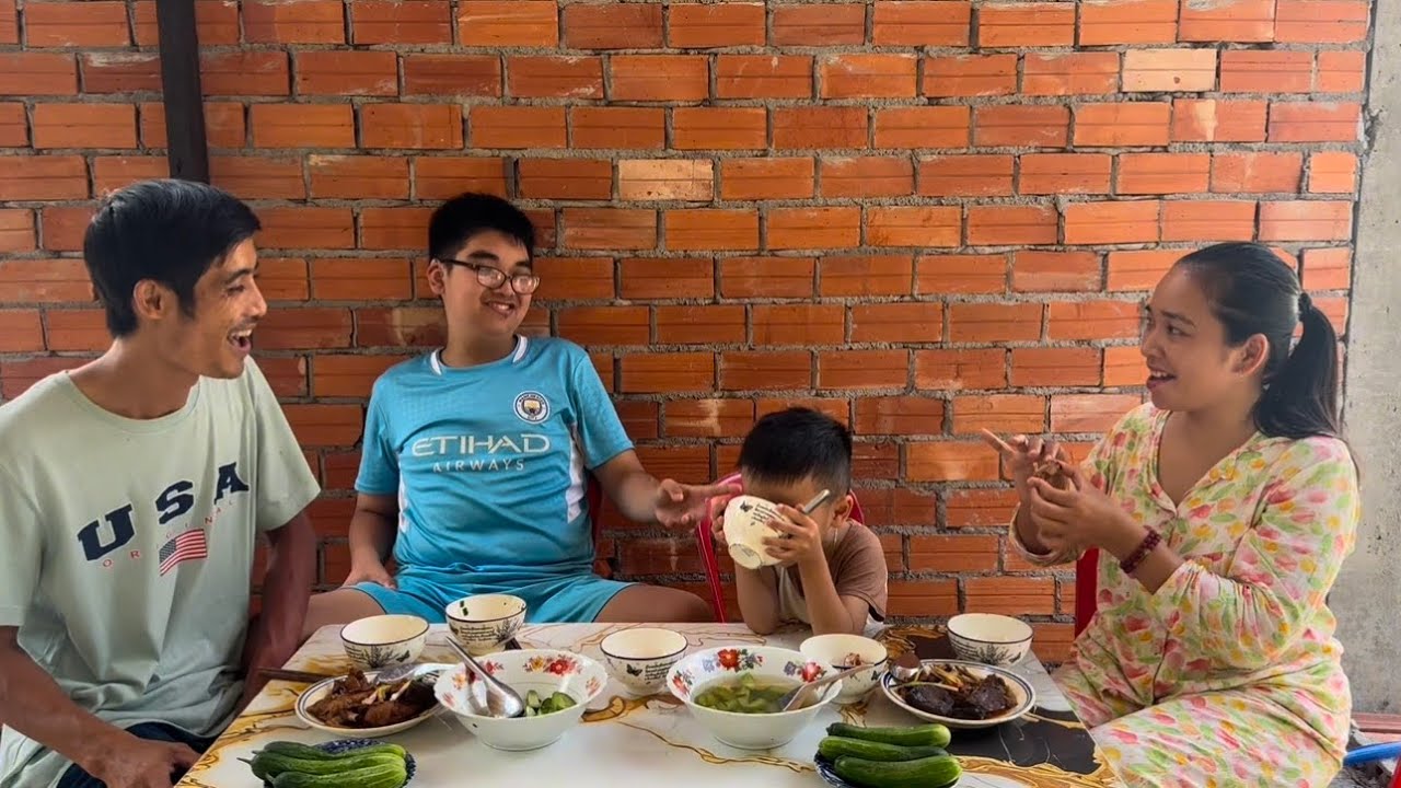 Khai Trương Nấu Bữa Cơm Đầu Tiên Bên Căn Chòi Mới 