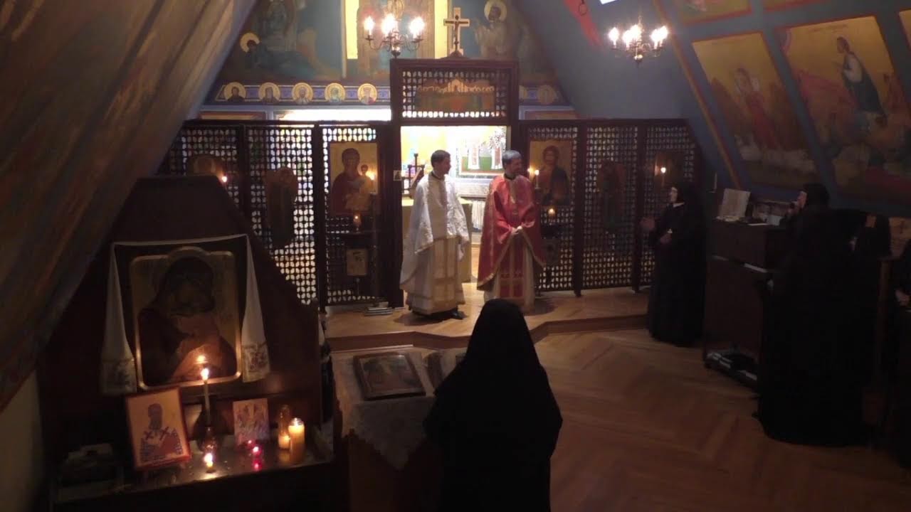 Ellwood City Chapel - Matins and Divine Liturgy - Fr. Touloumes & Fr. Demetri Constantine