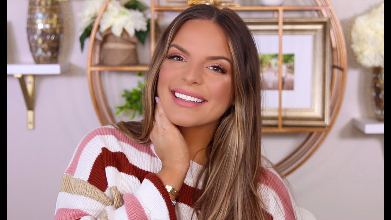 THE BEST LONG WEARING FOUNDATION (24 HR WEAR) | Casey Holmes
