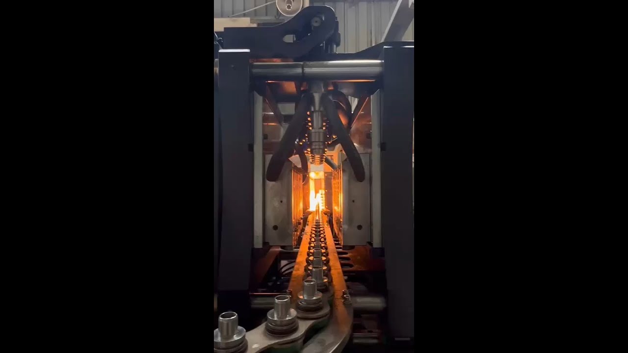 JS-6000XS Blow Moulding Machine to make gorgeous bottle to revoluntionized your product line