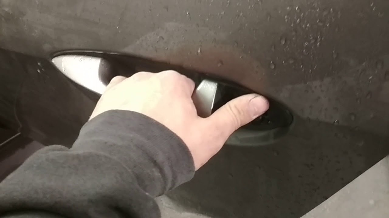 2014 Toyota Corolla Exterior rear Door Handle Replacement