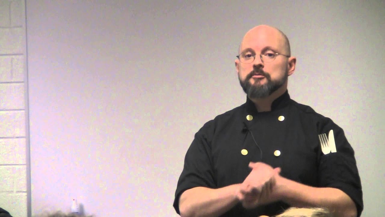 2013 Brandon Sanderson - Lecture 4: Subverting Expectations in Humor (1/10)