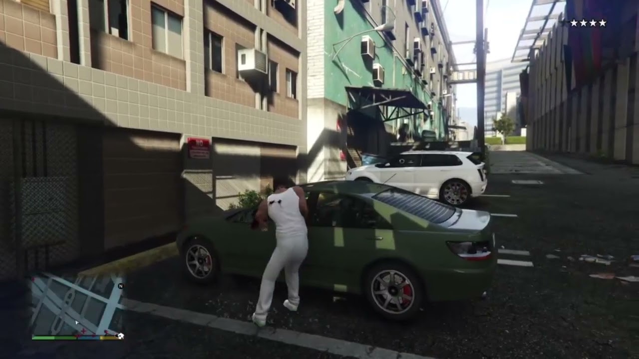 GTA 5 : Wild chase across the city 