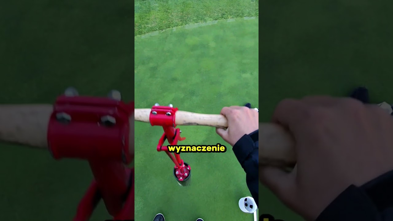 Po co ten facet chodzi z tymi drutami?! 🤔🤯
