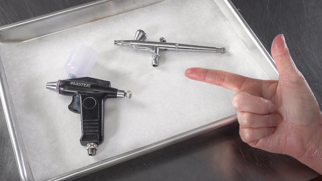 Single action vs Double action airbrush gun [ Cake Decorating For Beginners ]
