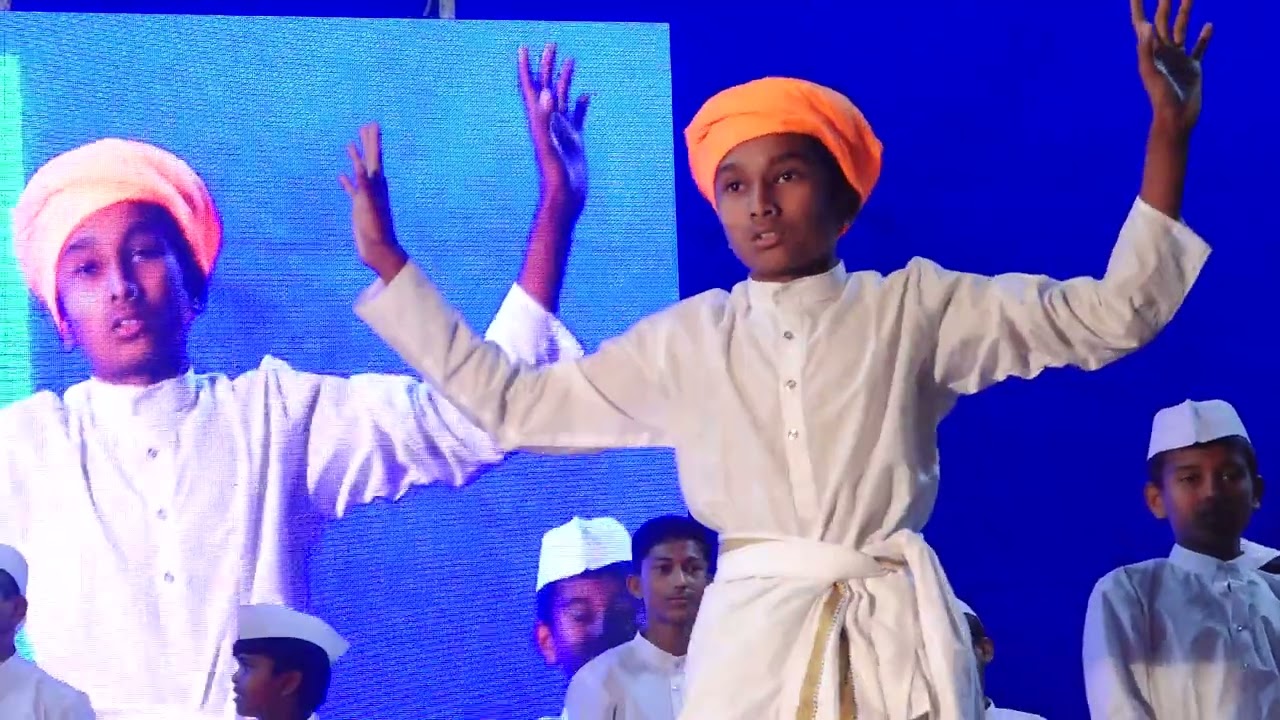 indorikar maharaj fuuny kirtan.....