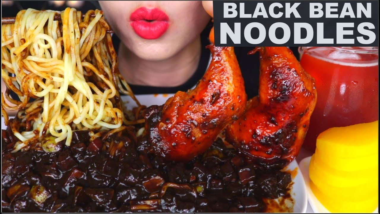 ASMR BLACK BEAN NOODLES, HONEY BBQ CHICKEN LEGS, PICKLED DAIKON RADISH, WATERMELON ICED TEA  咀嚼音 먹방