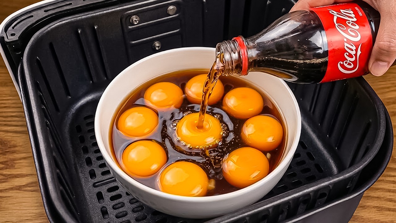 Stop Frying Eggs the Old Way! Pouring Coke on Eggs, You'll be amazed | Creation Cook