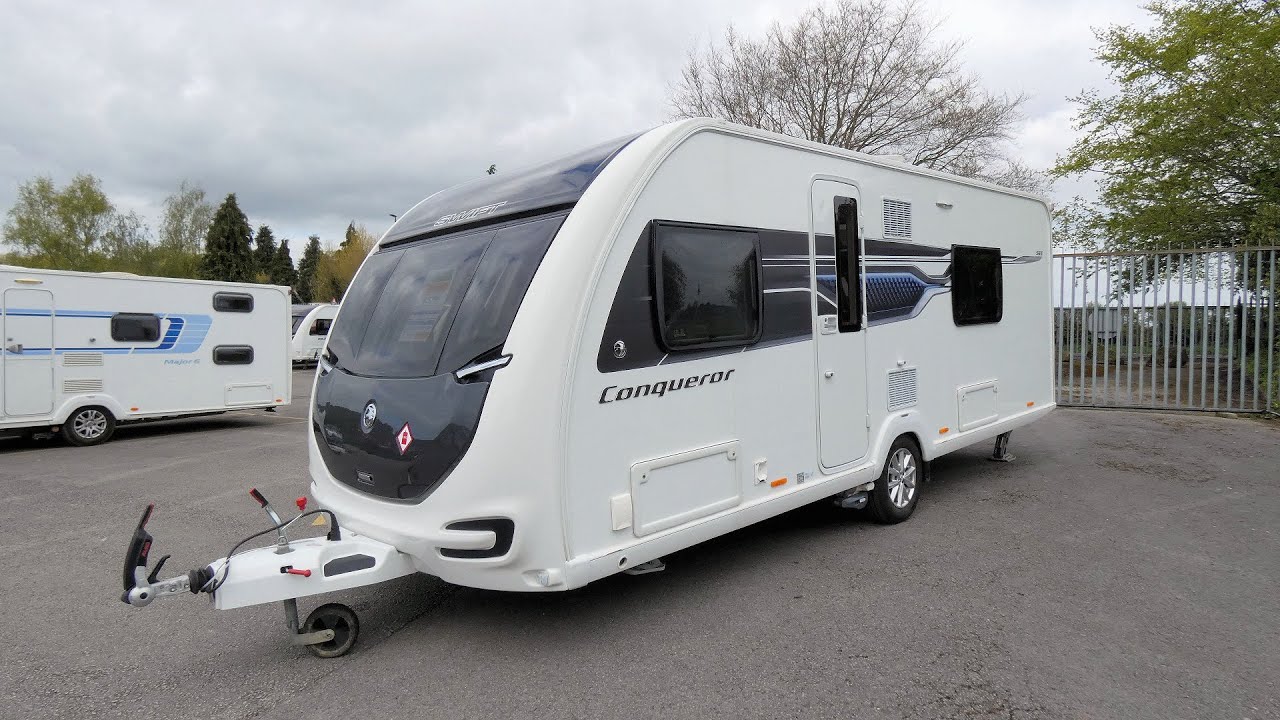 SWIFT CONQUEROR 565 - WITH MOTOR MOVER.