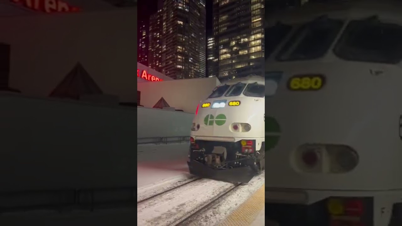 Go Train - Union Station Toronto