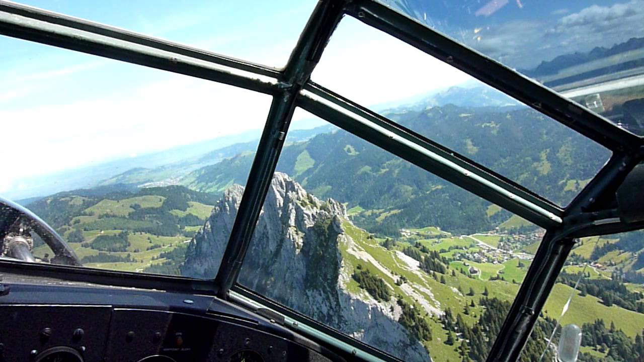 Ju 52 Ju-Air HB-HOP Cockpit view during flight