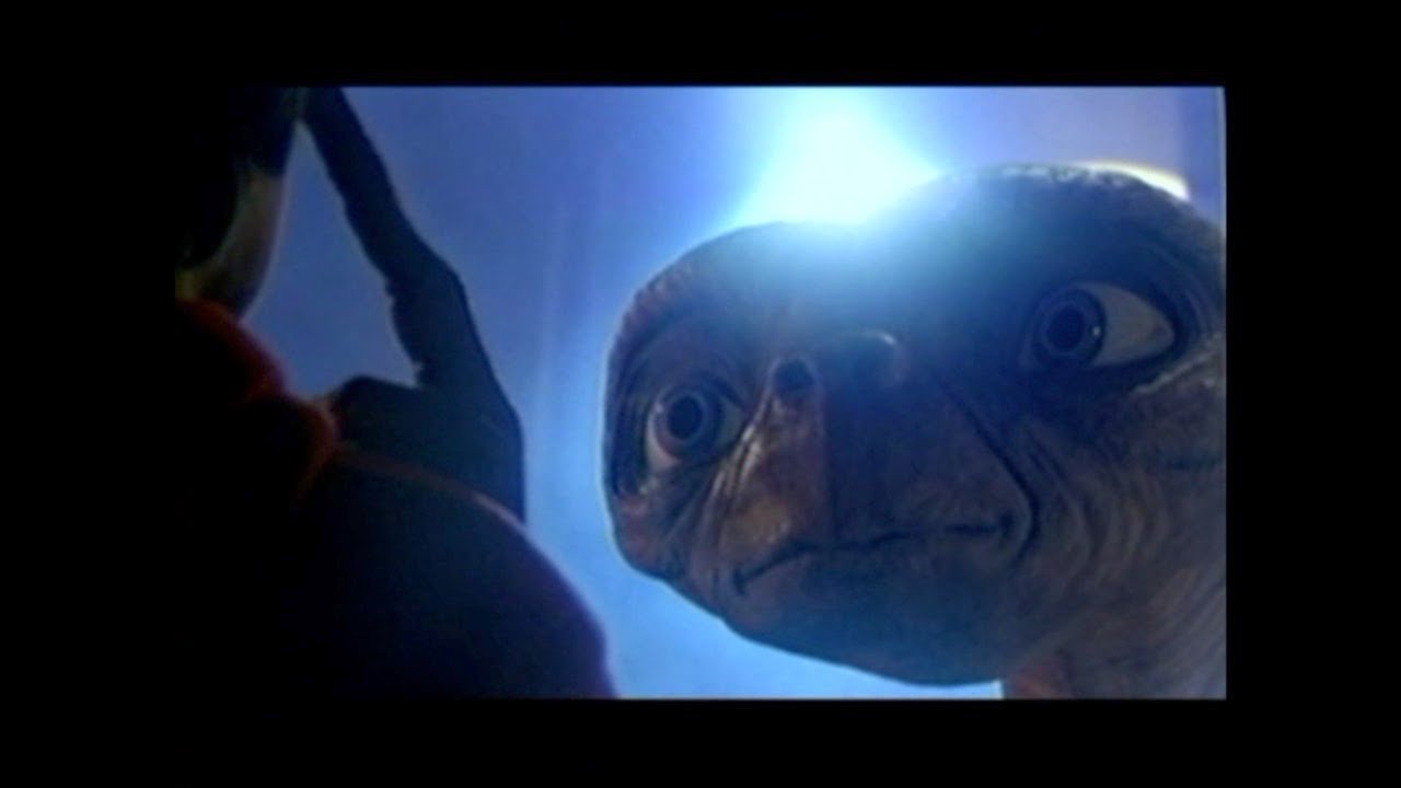 E.T. the Extra-Terrestrial 20th Anniversary Trailer (2002)