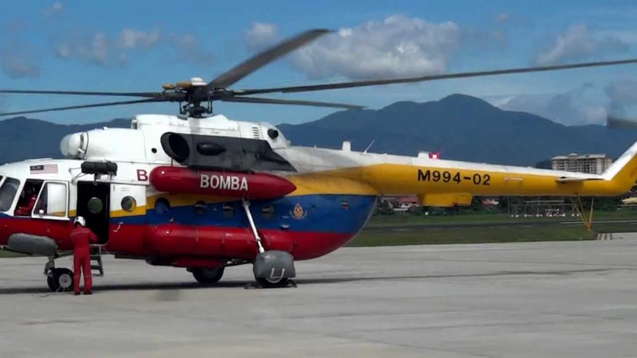 Hot Loading in a Medevac simulation onto a  Mi-17 helicopter
