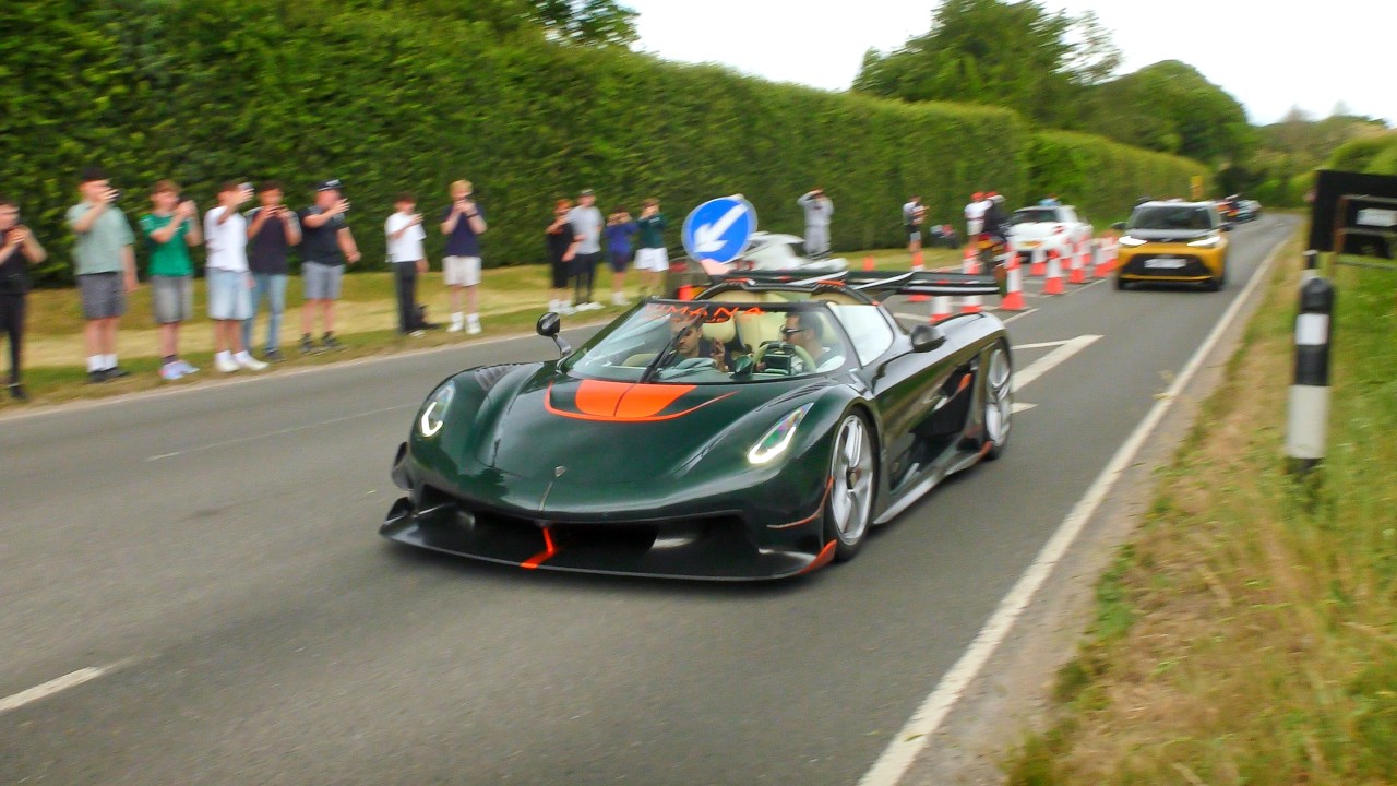 INSANE &pound;100M, 60+ Hypercar Convoy at Goodwood Supercar Sunday!