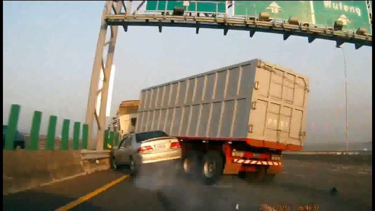 Car Crashes, Crazy Drivers & Road Rage | Compilation SEPTEMBER 2014 #6 part