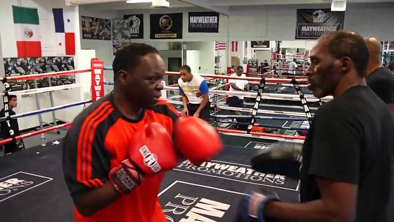 Jeff Mayweather padwork with Roger Mayweather!
