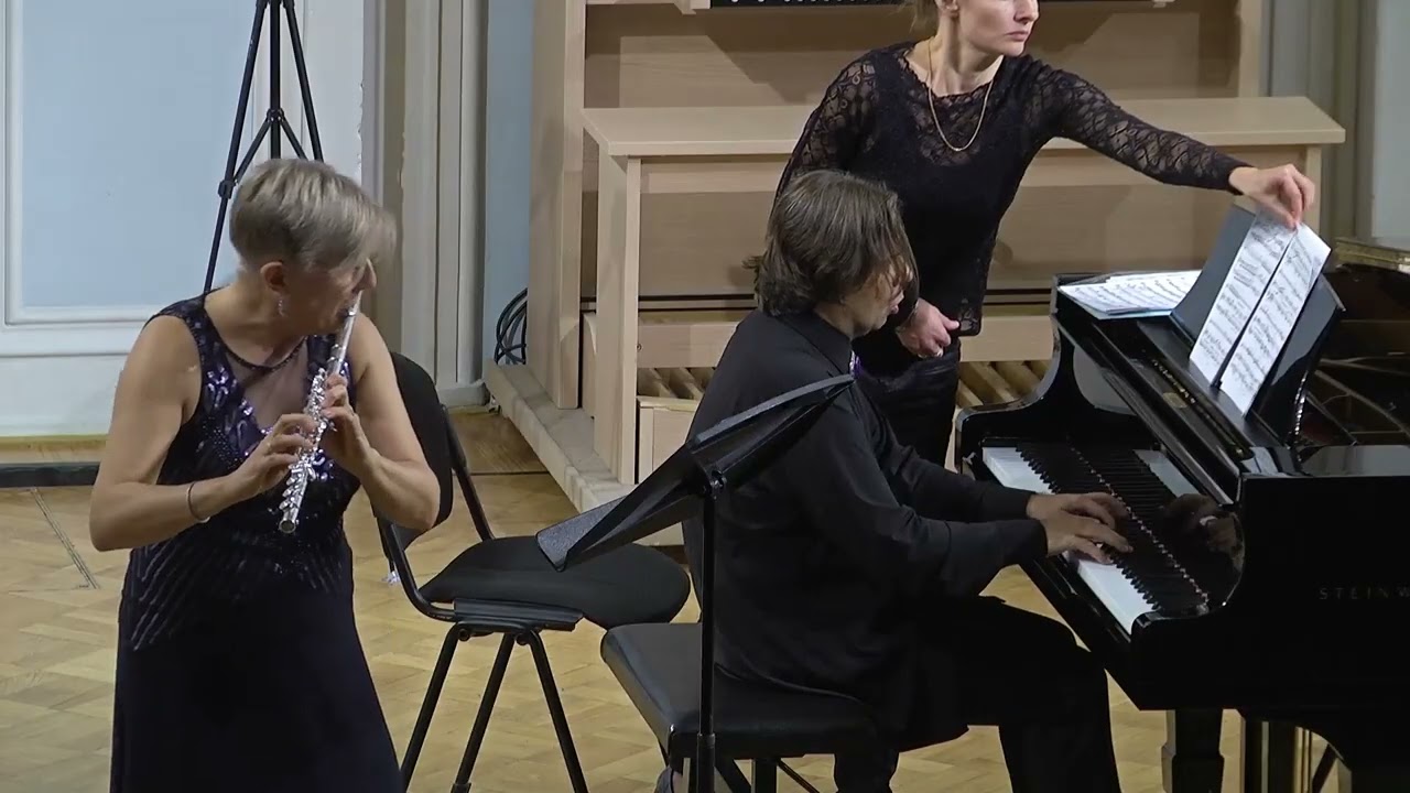 André Jolivet - Chant de Linos for Flute and Piano Olga Ivusheykova Jakob Katsnelson