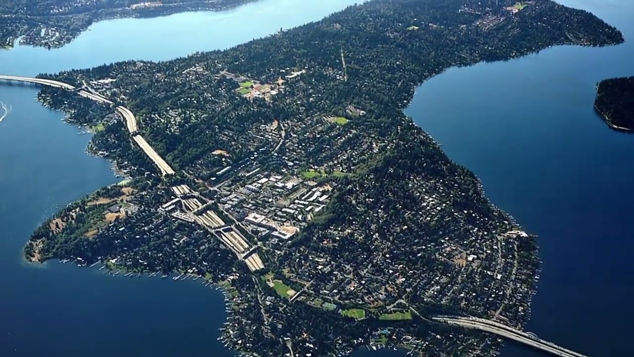 Modern Luxury Living on Mercer Island | Soaring Ceilings, Chef’s Kitchen & rose garden