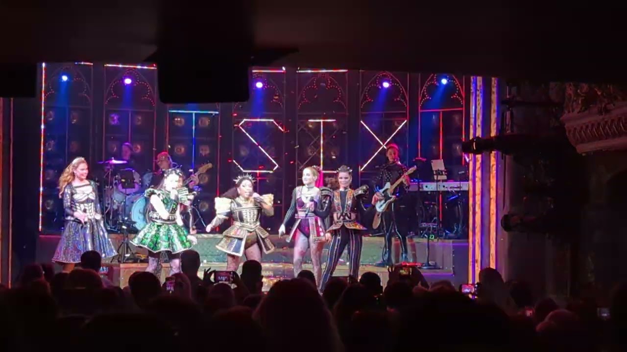 Six the Musical UK Tour Megasix Cheltenham 03/02/24 4pm Izi Parr Debut