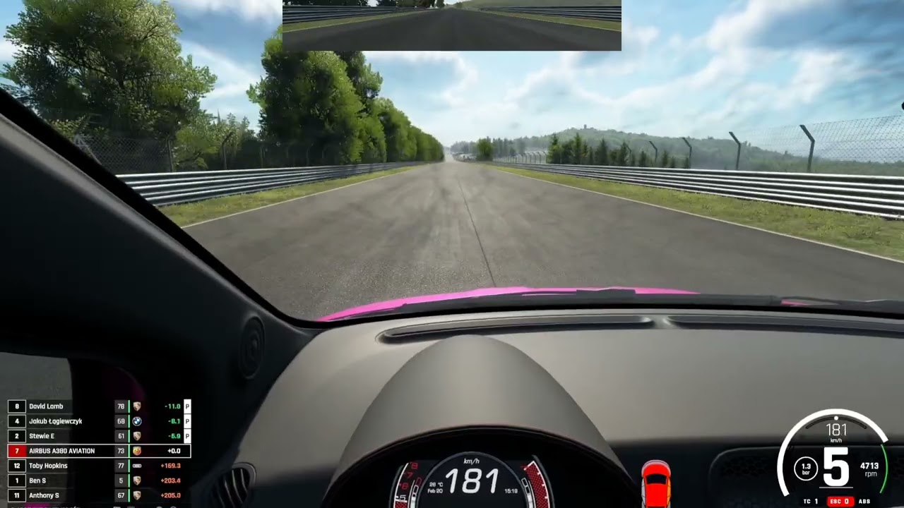 Asseto corsa Evo test freinage d'urgence en Abarth 