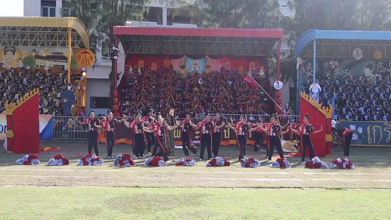 การแสดงเชียร์ลีดเดอร์ (สีแดง) โรงเรียนสันกำแพง 2568