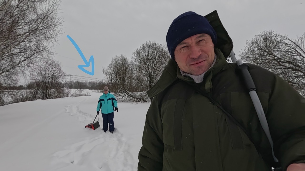 ВЗЯЛ ЖЕНУ НА РЫБАЛКУ 😂 ЗАБРАЛИСЬ ДАЛЕКО С ЖЕНОЙ НА ЗИМНЮЮ РЫБАЛКУ! Поймала то что хотела НО ЗАМЁРЗЛА