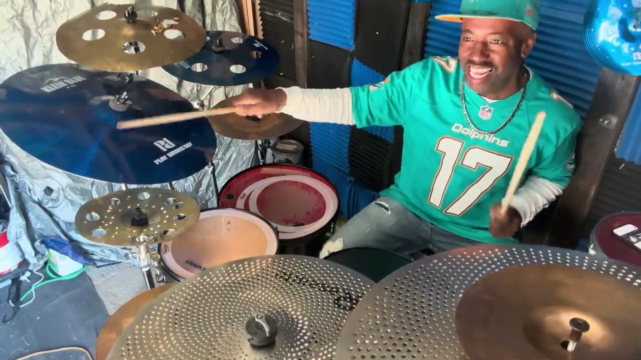 That drummer Alonzo - drum cover 
