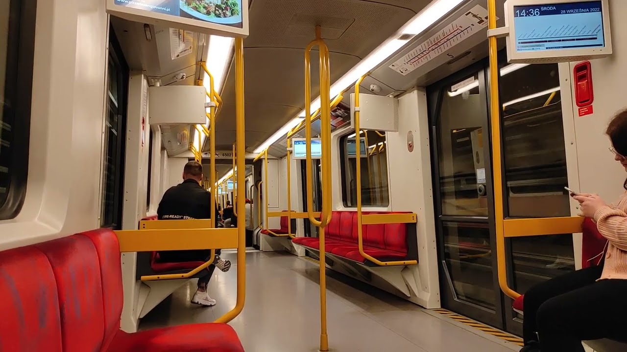 Metrem na Bródno-Siemens Inspiro Metro Warszawskie skład nr.42 (linia M2)