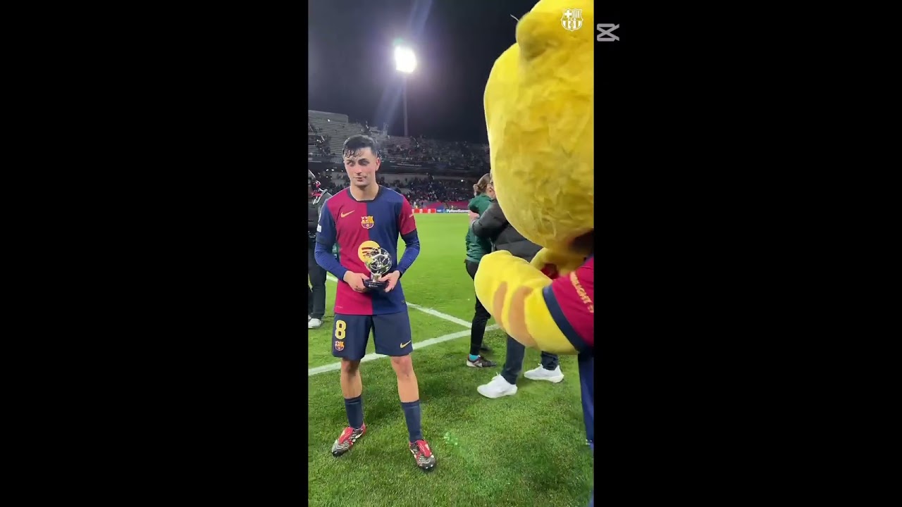 😂La reacci&oacute;n de Pedri al recibir el MVP. #youtubeshorts #football #foryou #ytshorts #funny