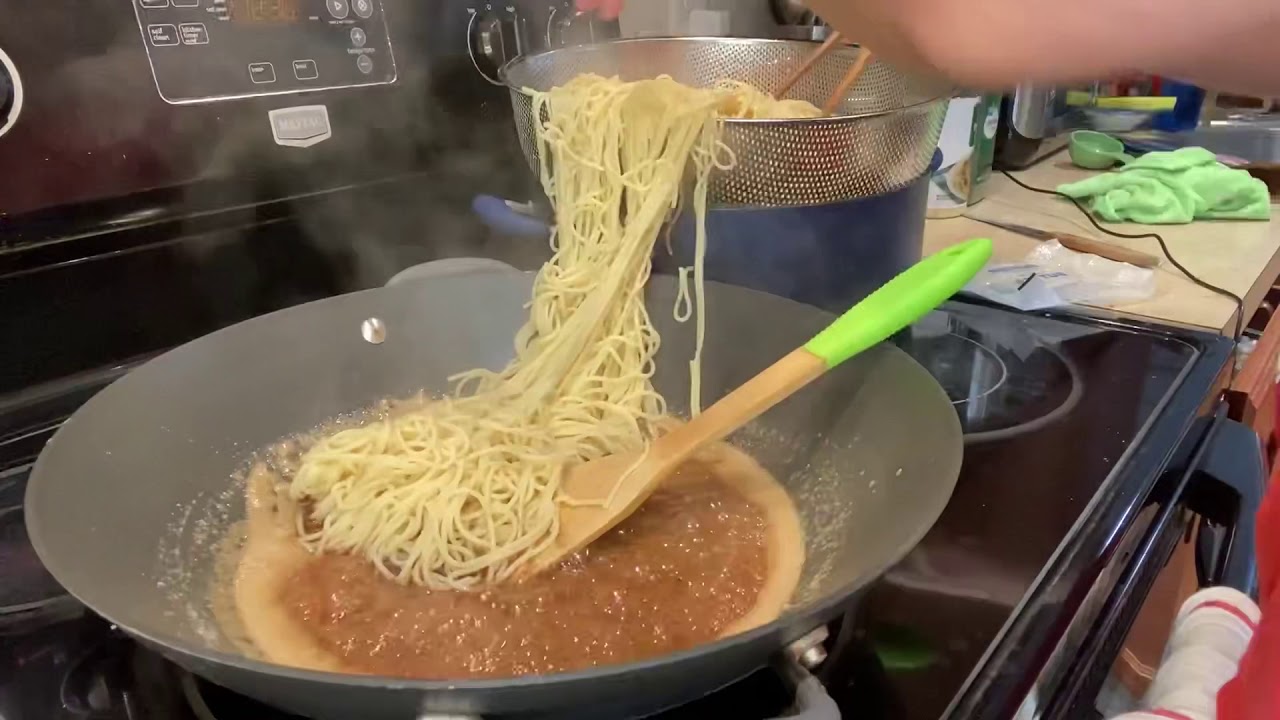 Mì Ý xào bơ tỏi- Garlic butter spaghetti