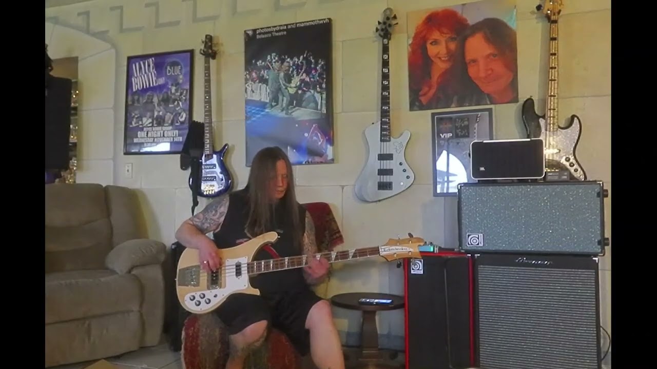 Rush - Cinderella Man (bass cover)
