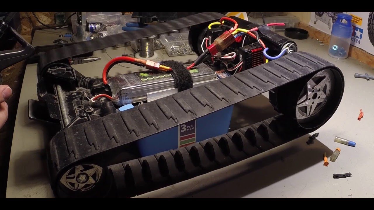 Super Fast Traxx Custom Chassis - 30,000rpm motors on 3s....