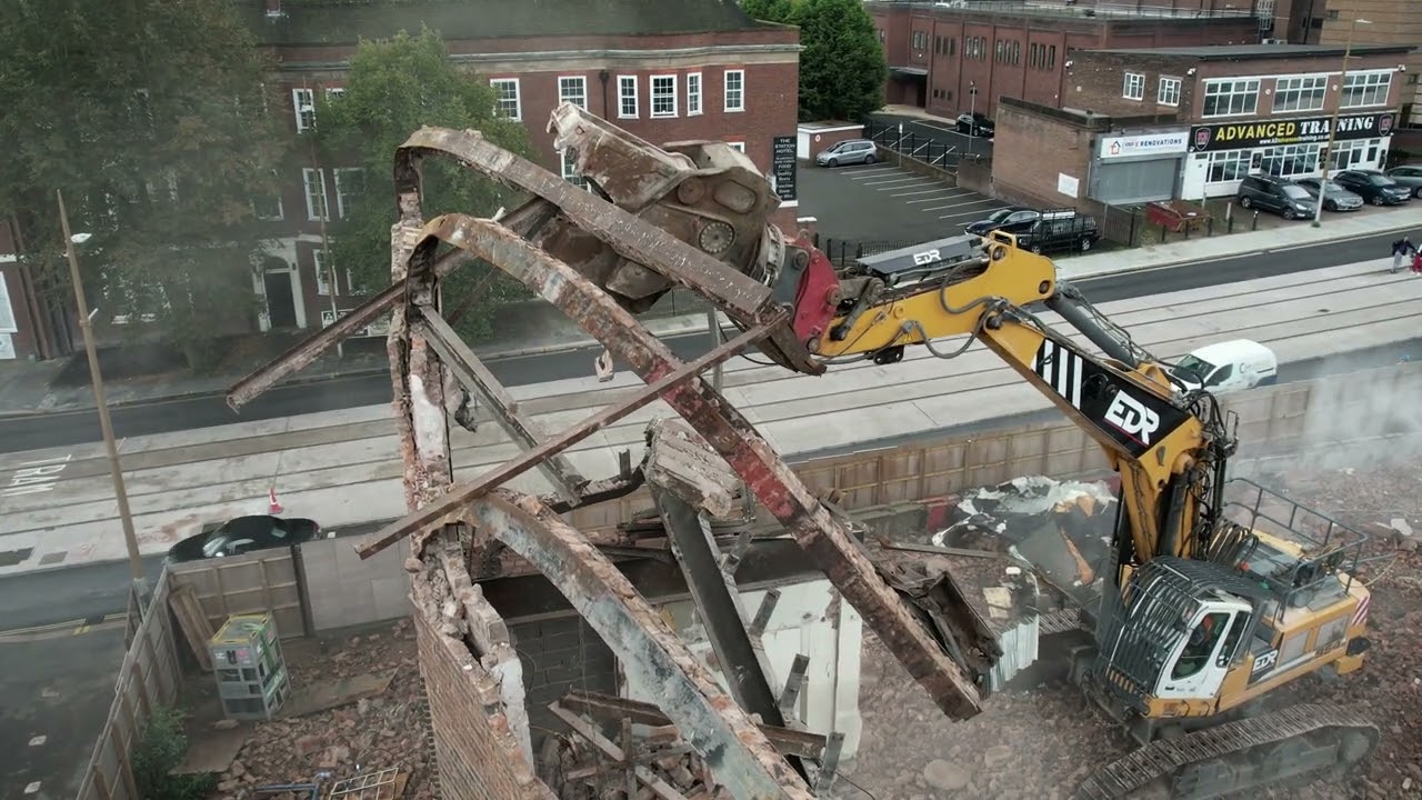 Dudley Hippodrome The Final Fall   ...end of an era