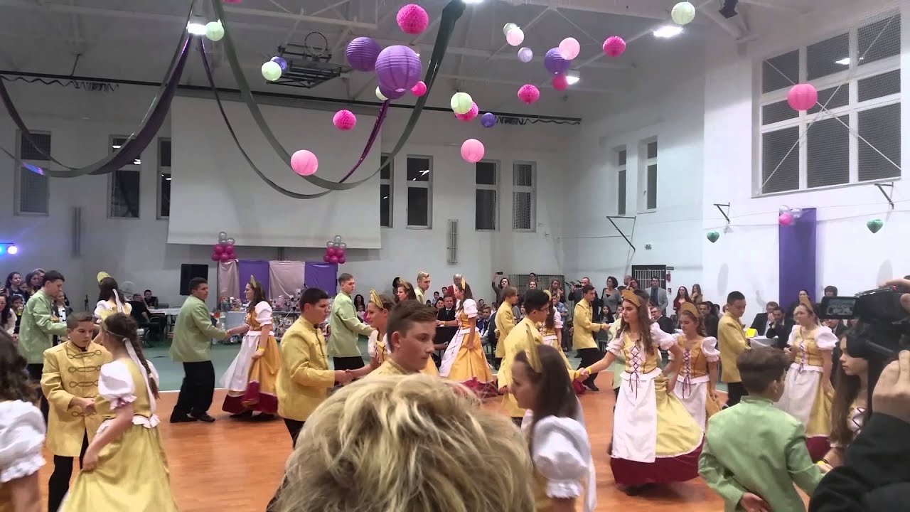 Palot&aacute;s - Szent Imre B&aacute;l 2015