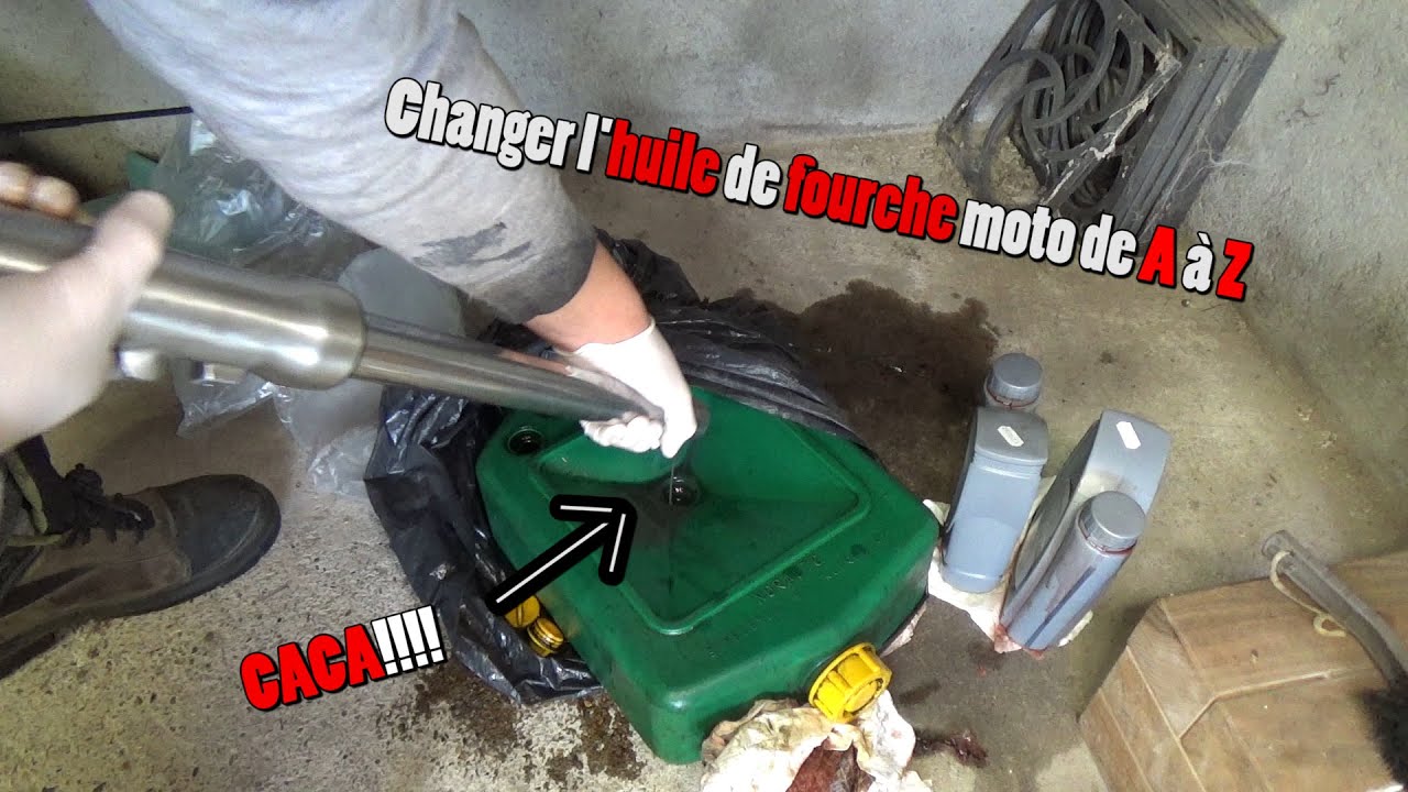 Changer l'huile de fourche moto de A à Z.